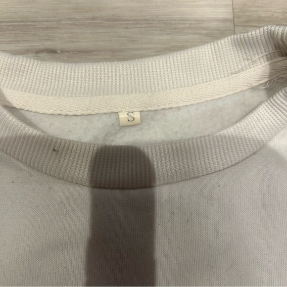 LA graphic sweatshirt from shein - Picture 2 of 2